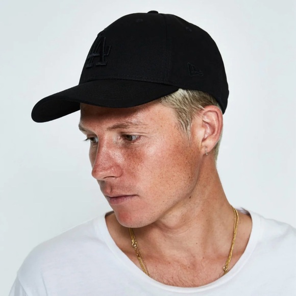 Black LA Dodgers Baseball Cap - Picture 3 of 3